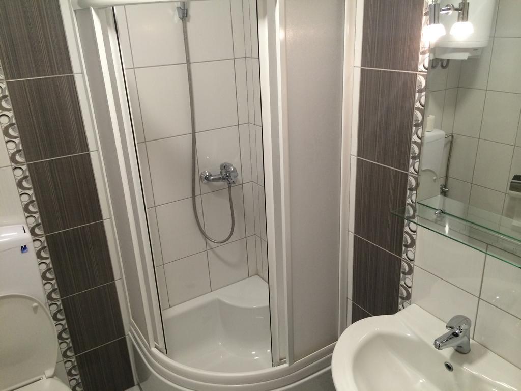 Bed and Breakfast Prenociste Gazela Pirot Zimmer foto