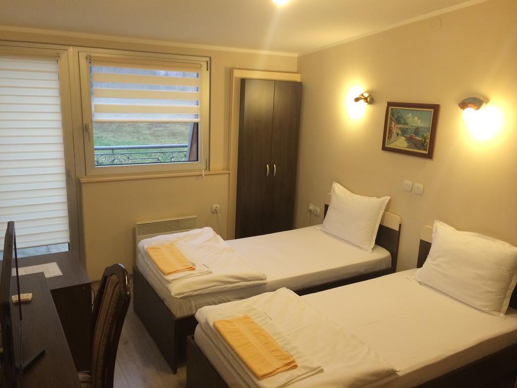 Bed and Breakfast Prenociste Gazela Pirot Zimmer foto
